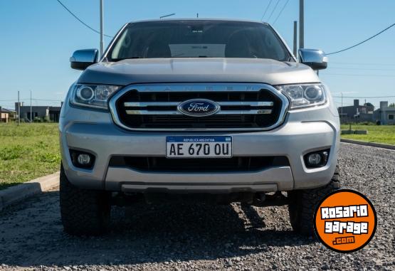 Camionetas - Ford RANGER 4x4 XLT 2021 Diesel 150000Km - En Venta