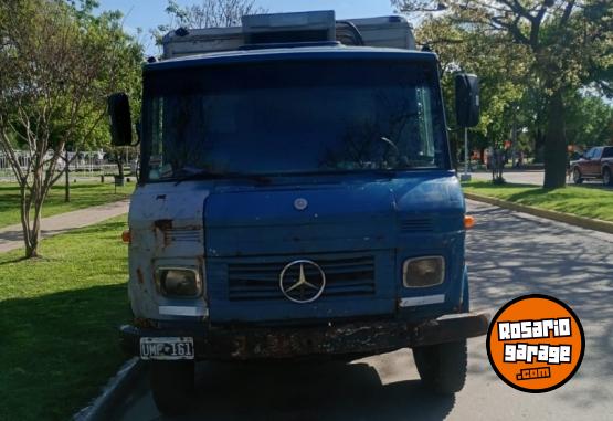 Camiones y Grúas - Mercedes Benz 608 - En Venta
