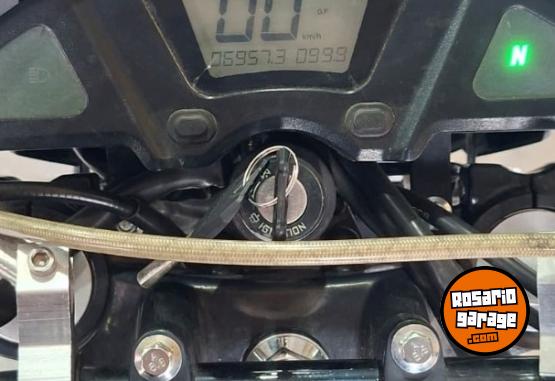 Motos - Motomel SKUA SILVER 150 CC 2025 Nafta 7000Km - En Venta