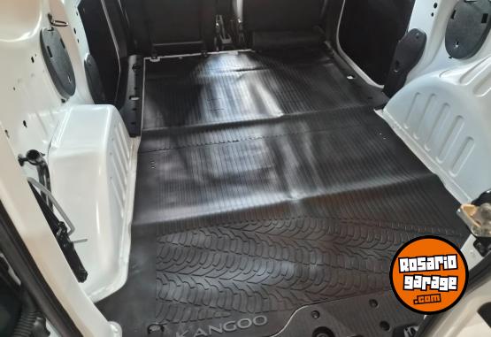 Utilitarios - Renault Kangoo mixto 2026 Nafta 0Km - En Venta