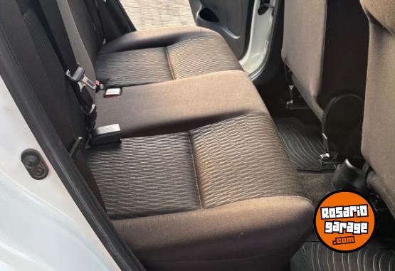 Autos - Toyota Etios 2022 Nafta 50000Km - En Venta