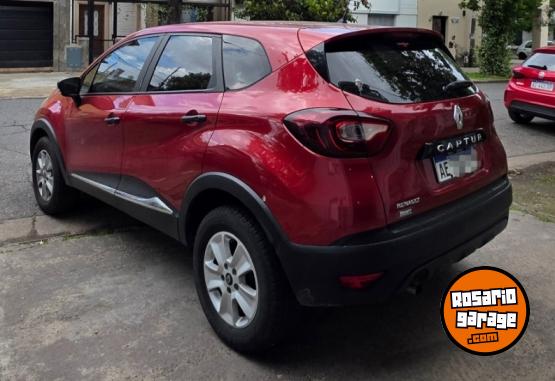 Autos - Renault Captur 2019 Nafta 76000Km - En Venta