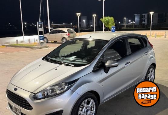 Autos - Ford Fiesta s plus 2014 Nafta 110000Km - En Venta