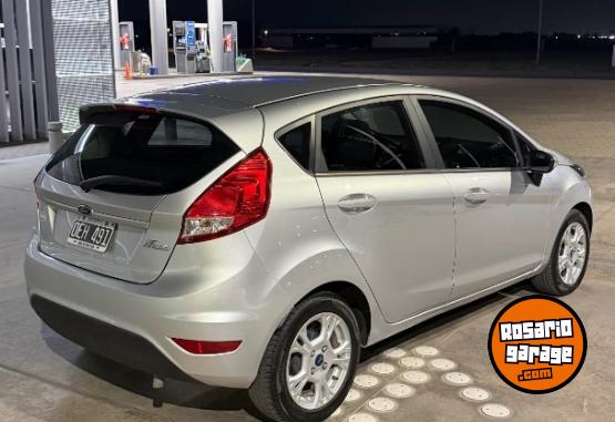 Autos - Ford Fiesta s plus 2014 Nafta 110000Km - En Venta