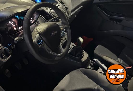 Autos - Ford Fiesta s plus 2014 Nafta 110000Km - En Venta