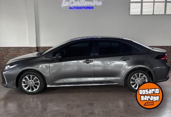 Autos - Toyota XEI CVT 2023 Nafta 47000Km - En Venta