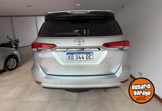 Camionetas - Toyota SW4 SRX 2019 Diesel 79000Km - En Venta