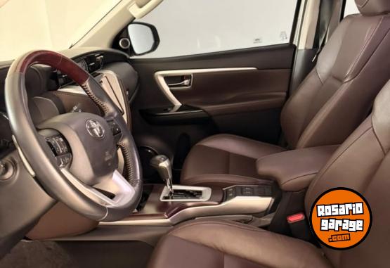 Camionetas - Toyota SW4 SRX 2019 Diesel 79000Km - En Venta