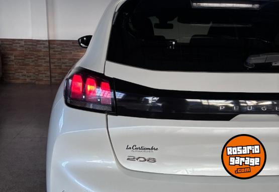Autos - Peugeot 208 Feline Tiptronic 2023 Nafta 45000Km - En Venta