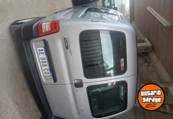 Utilitarios - Citroen Berlingo 2021 Diesel 104000Km - En Venta