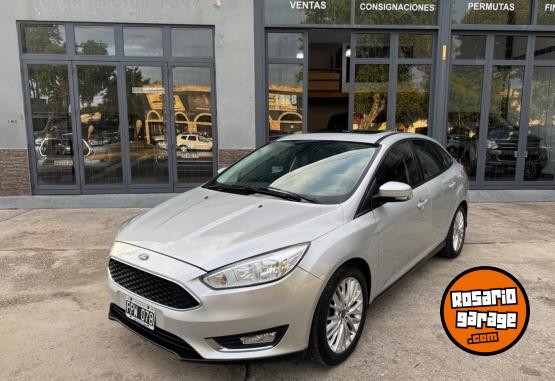 Autos - Ford Focus se plus 2016 Nafta 140000Km - En Venta