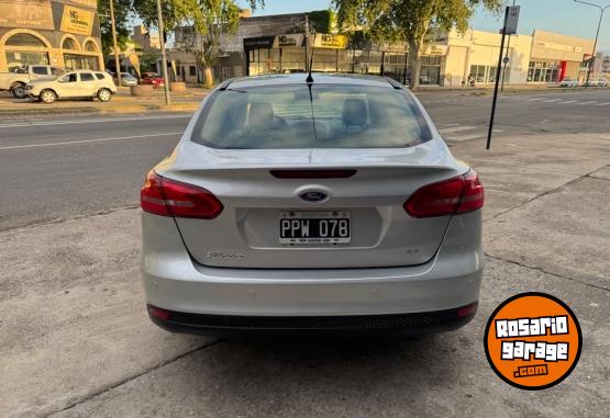 Autos - Ford Focus se plus 2016 Nafta 140000Km - En Venta