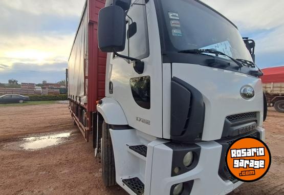 Camiones y Grúas - Ford cargo 1722 - En Venta