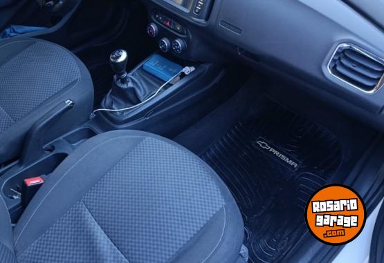 Autos - Chevrolet Prisma LT 2018 GNC 160000Km - En Venta