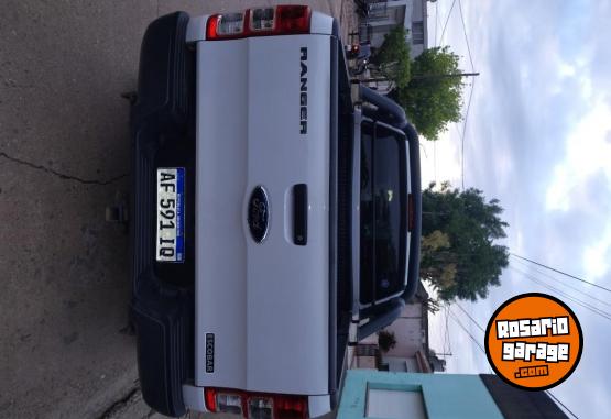 Camionetas - Ford Ranger 2022 Diesel 131000Km - En Venta