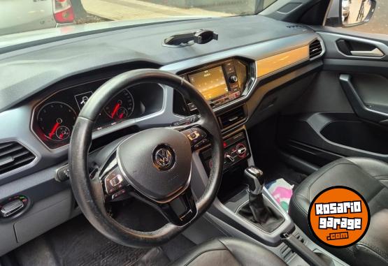 Autos - Volkswagen T cross confortline permu 2020 Nafta 102000Km - En Venta