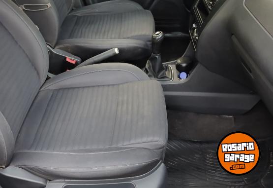 Autos - Volkswagen Cross fox full 2012 Nafta 150000Km - En Venta