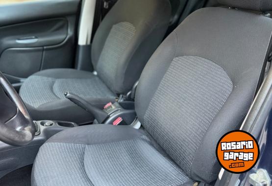 Autos - Peugeot 207 compact 2013 Nafta 139000Km - En Venta