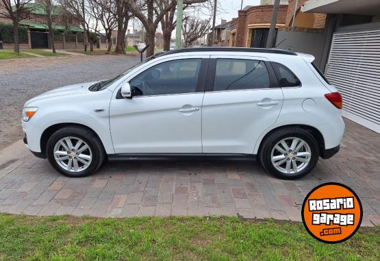 Autos - Mitsubishi Outlander Sport 2015 Nafta 270000Km - En Venta
