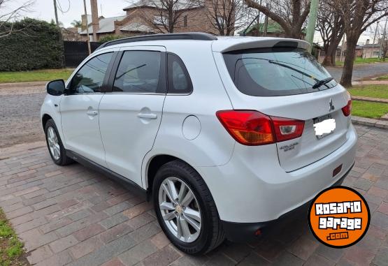 Autos - Mitsubishi Outlander Sport 2015 Nafta 270000Km - En Venta