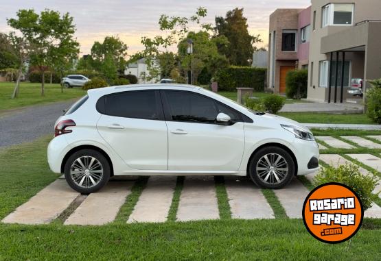 Autos - Peugeot 208 Feline 2020 Nafta 70000Km - En Venta