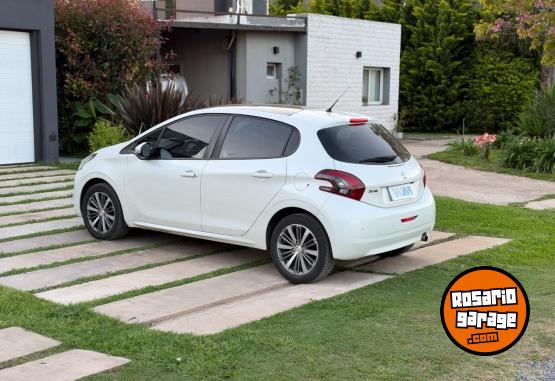 Autos - Peugeot 208 Feline 2020 Nafta 70000Km - En Venta