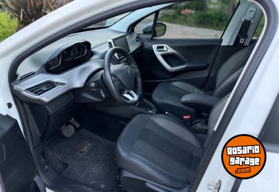 Autos - Peugeot 208 Feline 2020 Nafta 70000Km - En Venta