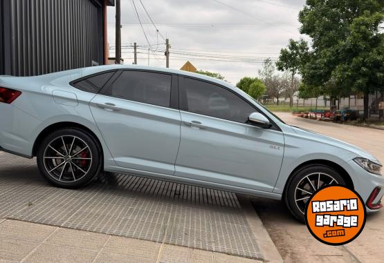 Autos - Volkswagen Vento GLI DSG 2025 Nafta 13000Km - En Venta