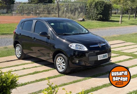 Autos - Fiat Palio Attractive 2017 Nafta 100000Km - En Venta