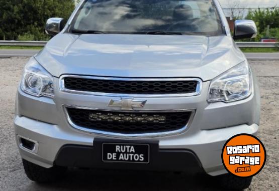Camionetas - Chevrolet S10 LTZ 2.8 4x2 DC 2014 Diesel 179257Km - En Venta