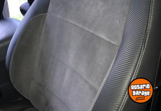 Camionetas - Volkswagen Amarok Dark label 2015 Diesel 195000Km - En Venta
