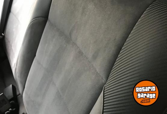 Camionetas - Volkswagen Amarok Dark label 2015 Diesel 195000Km - En Venta
