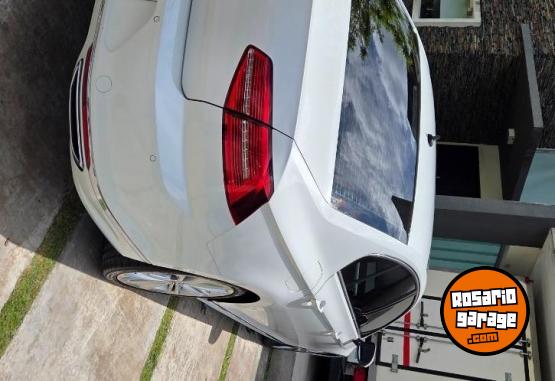 Autos - Volkswagen Passat R Line 2019 Nafta 94000Km - En Venta