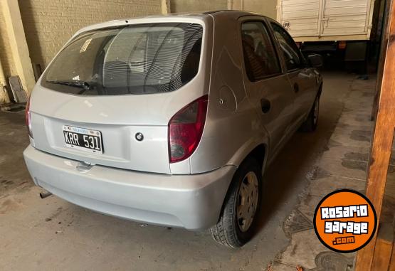 Autos - Chevrolet Celta 2011 GNC 180000Km - En Venta