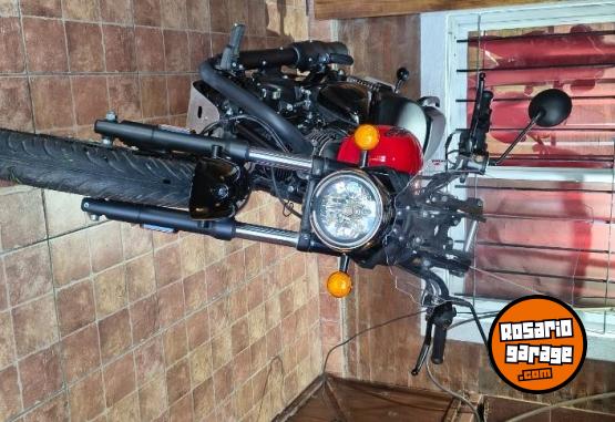 Motos - Royal Enfield Meteor 2024 Nafta 4900Km - En Venta