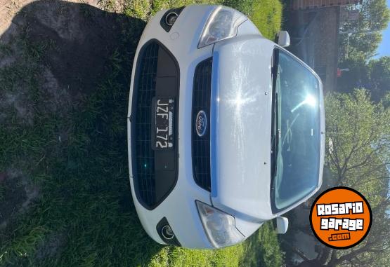 Autos - Ford Focus 2011 Nafta 150000Km - En Venta