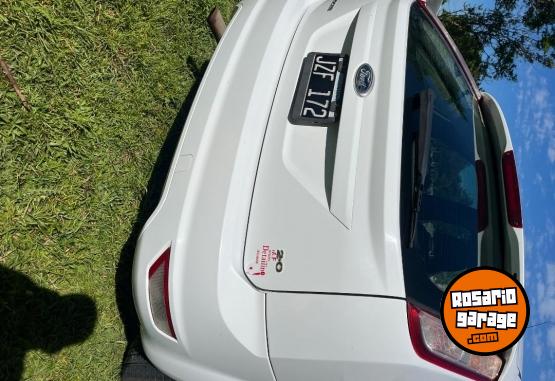 Autos - Ford Focus 2011 Nafta 150000Km - En Venta