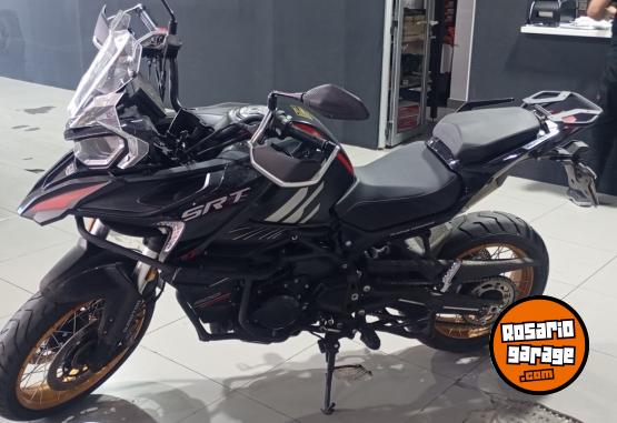 Motos - Qj Motor SRT 800 2025 Nafta 7800Km - En Venta
