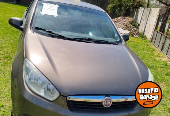 Autos - Fiat Gran Siena 2014 Nafta 119790Km - En Venta