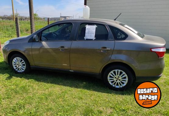 Autos - Fiat Gran Siena 2014 Nafta 119790Km - En Venta