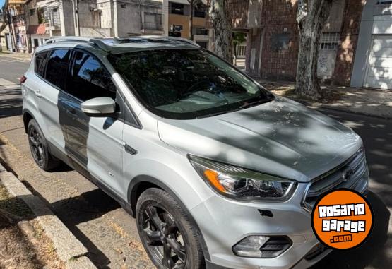 Camionetas - Ford Kuga 2017 Nafta 107000Km - En Venta