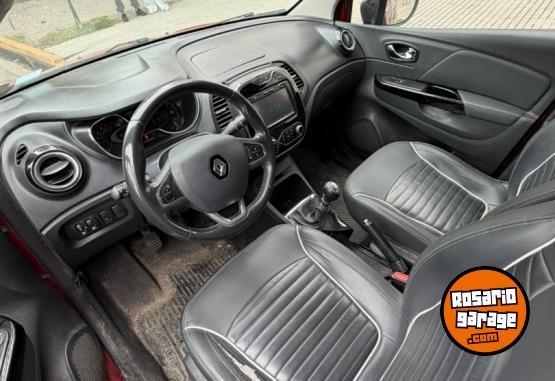 Autos - Renault CAPTUR INTENSE 2019 Nafta 130000Km - En Venta