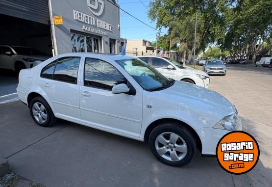Autos - Volkswagen Bora 2.0 2013 Nafta 158000Km - En Venta