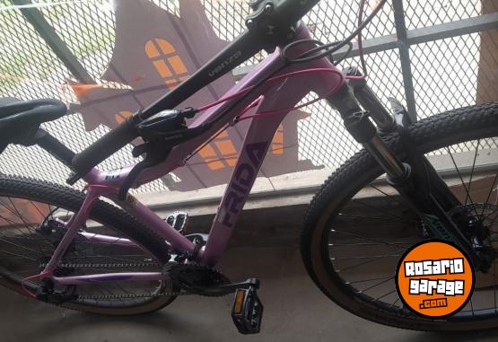 Deportes - VENZO FRIDA BELLE R29 – SHIMANO – FRENOS HIDRÁULICOS - En Venta