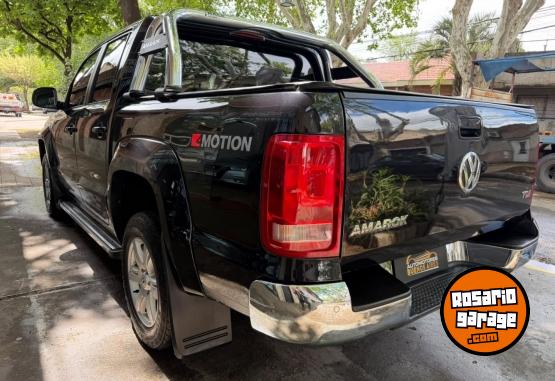 Camionetas - Volkswagen Amarok highline 2012 Diesel 180000Km - En Venta