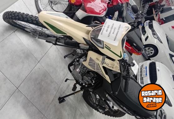 Motos - Motomel skua 2015 Nafta 1Km - En Venta