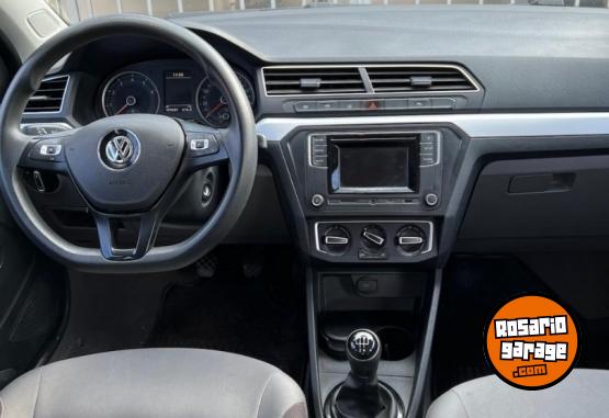 Autos - Volkswagen Voyage 2016 Nafta 130000Km - En Venta