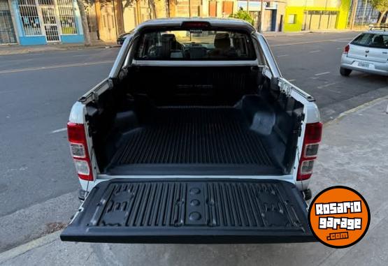 Camionetas - Ford Ranger XLT MT 2017 Diesel 145000Km - En Venta