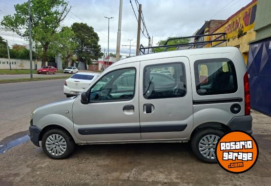 Utilitarios - Renault Kangoo 2014 GNC 230000Km - En Venta