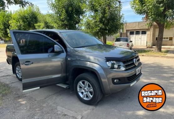 Camionetas - Volkswagen Amarok conforline 2015 Diesel 149000Km - En Venta